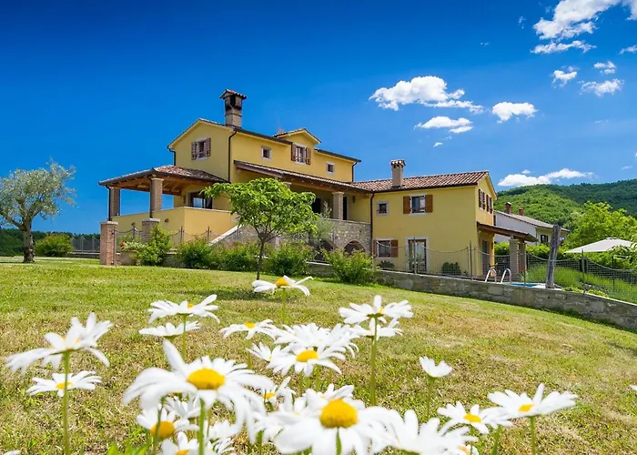 Stunning In Ferienhaus *