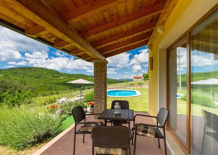 Ferienhaus Stunning In Pazin